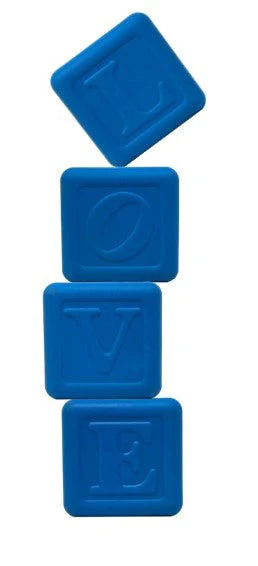 Love Cube eDispenser Durable Rubber Chew Toy & Treat Dispenser - Image 2